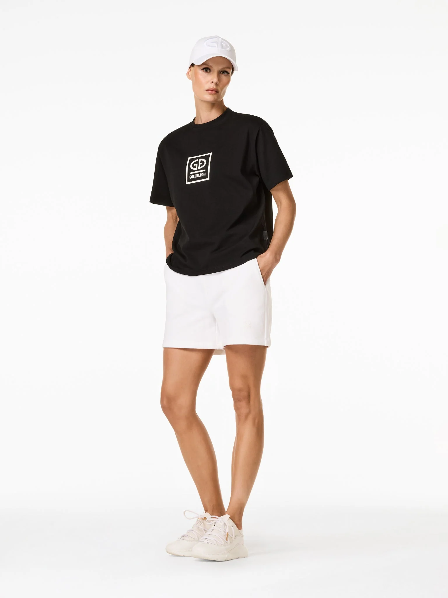 Legacy Outfit Black