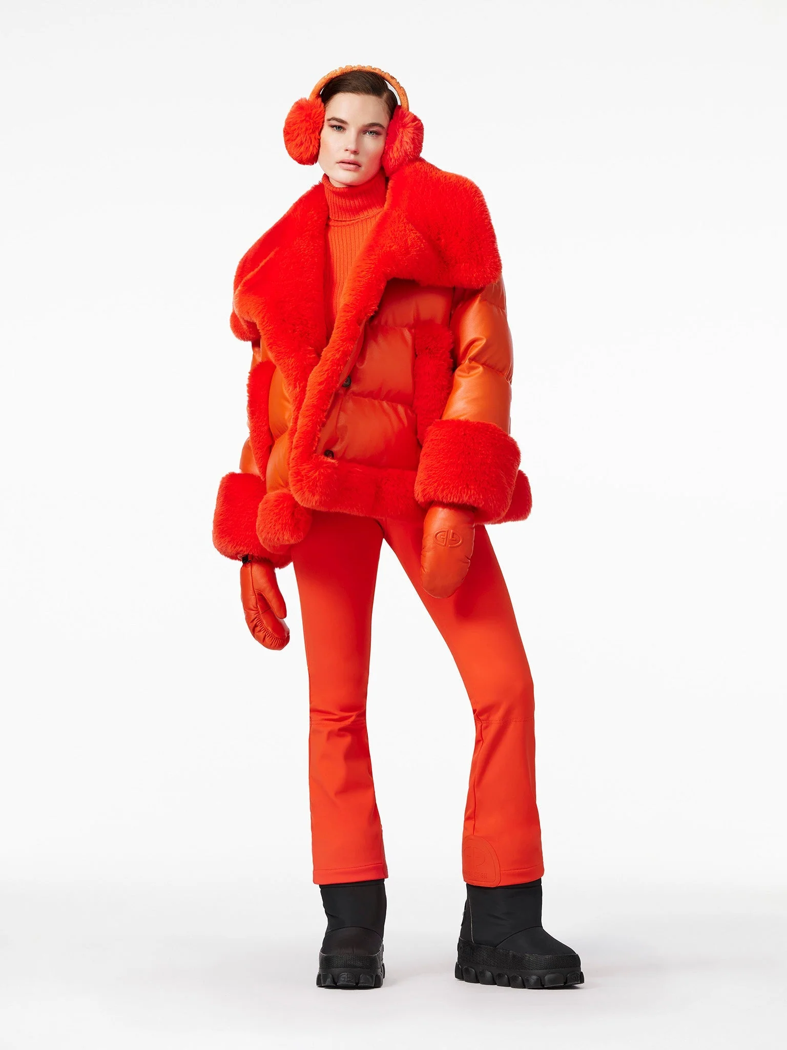 Solange Outfit Orange